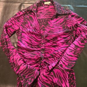 Cache vintage snap pink black animal print shirt